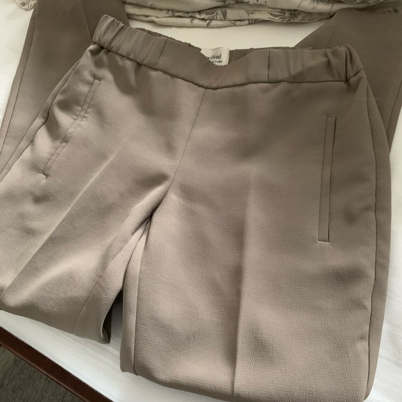 Aritzia Wilfred Cohen Pants ☕️ - Picture 2 of 3